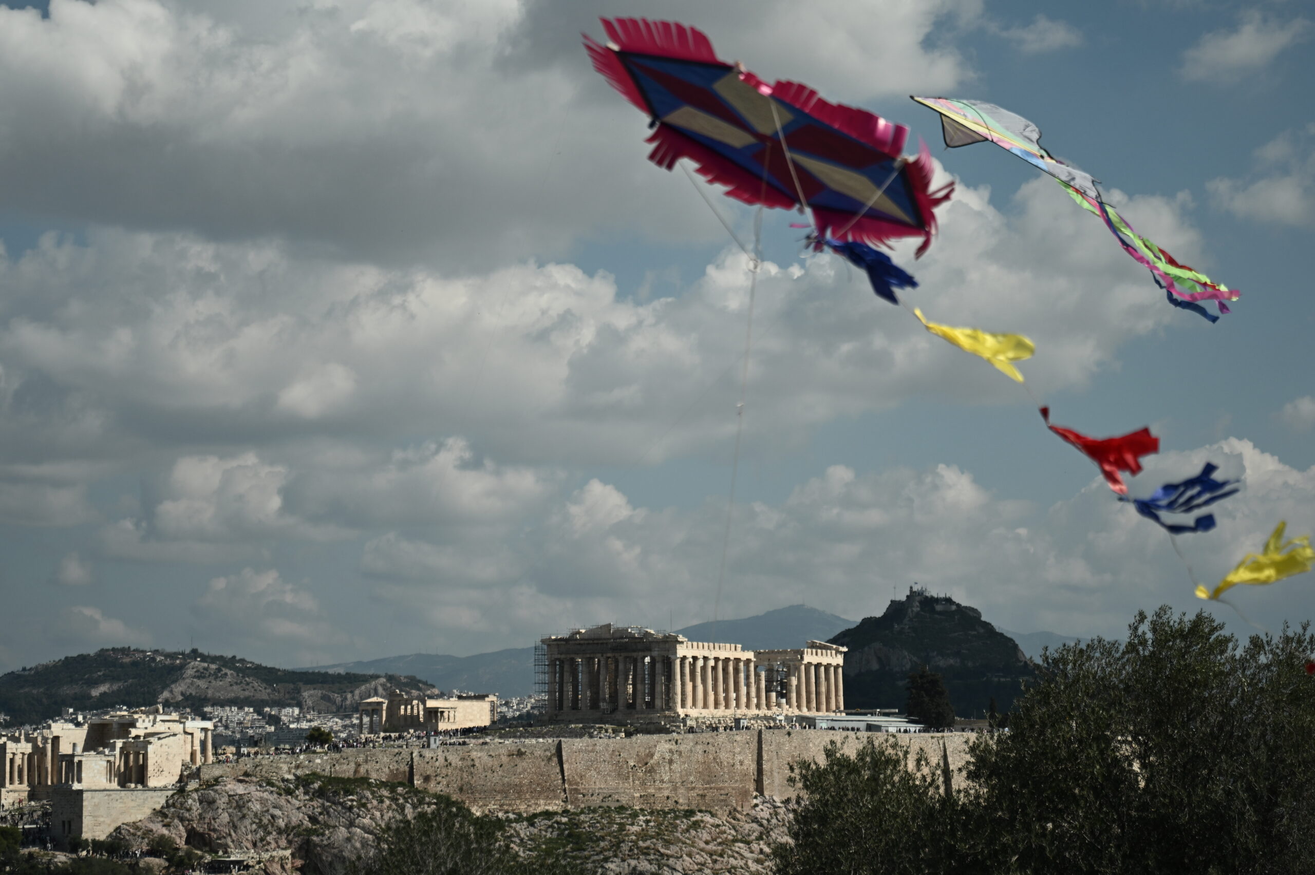 [368117] ΚΟΥΛΟΥΜΑ ΣΤΟΝ ΛΟΦΟ ΤΟΥ ΦΙΛΟΠΑΠΠΟΥ 
(ΚΩΣΤΑΣ ΤΖΟΥΜΑΣ/EUROKINISSI)