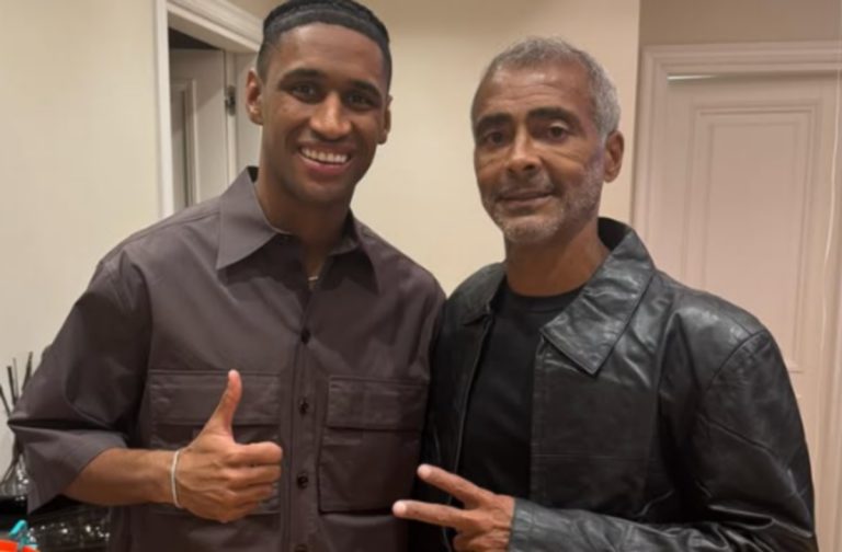 Ο Τετέ κάλεσε τον Ρομάριο στο πάρτι των γενεθλίων του στην Γλυφάδα