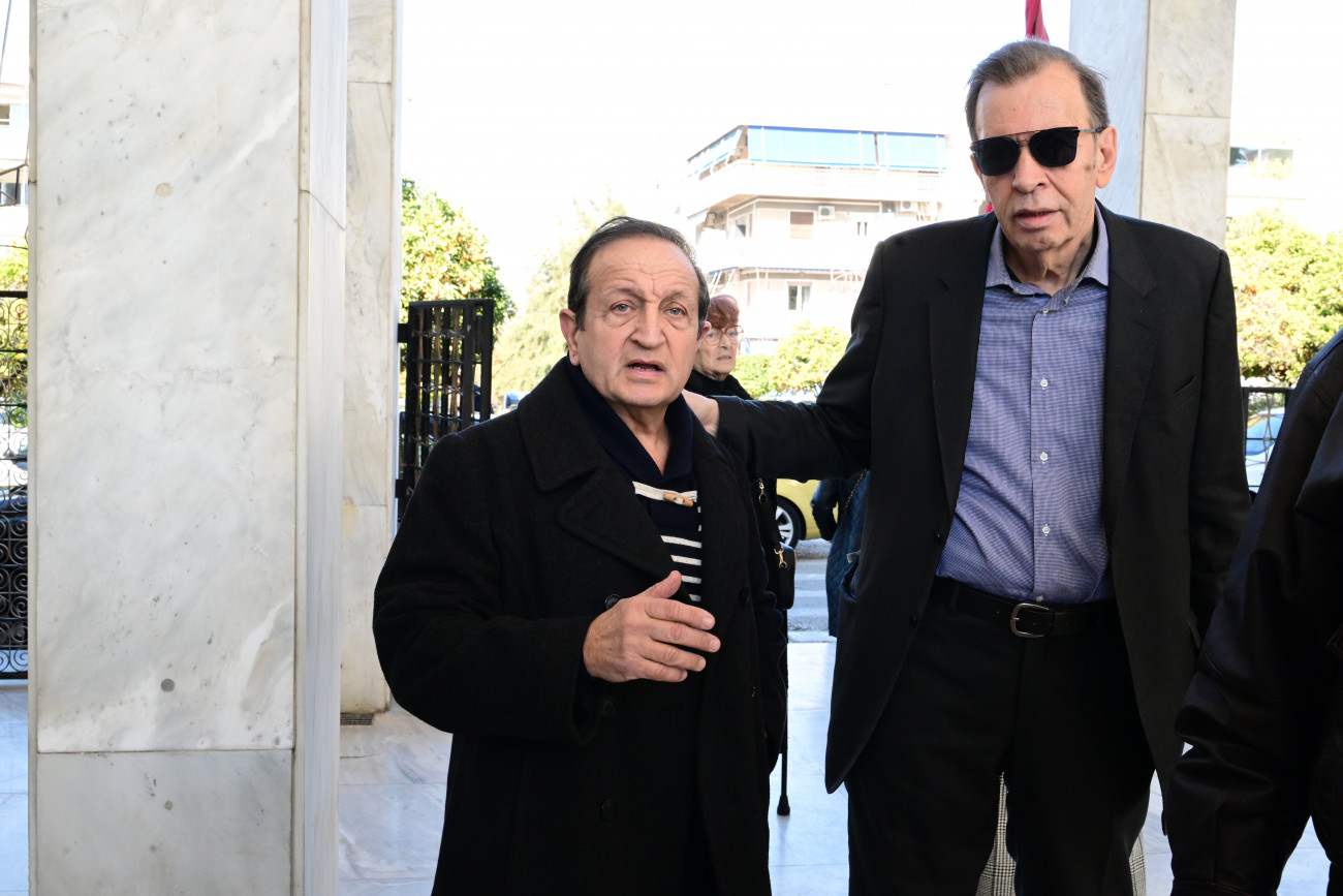 Δημήτρης Κολλάτος: Θρήνος στην κηδεία του