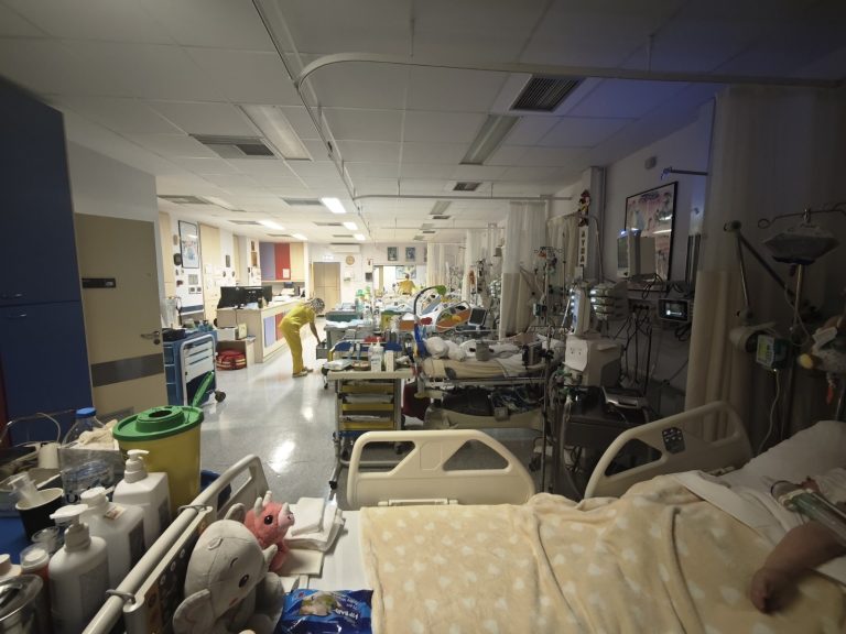 Γεμάτη η ΜΕΘ Παίδων του Ρίου – Έκκληση από τον διευθυντή της για ενίσχυση με προσωπικό