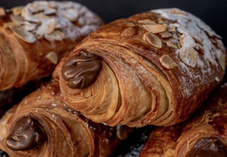 Εορτολόγιο: Ποιοι γιορτάζουν σήμερα 25 Φεβρουαρίου