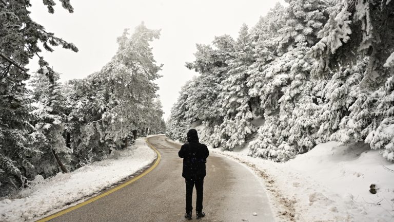 Καιρός σήμερα: Πολικές θερμοκρασίες, βροχές και χιόνια ακόμα και σε περιοχές με χαμηλό θερμόμετρο