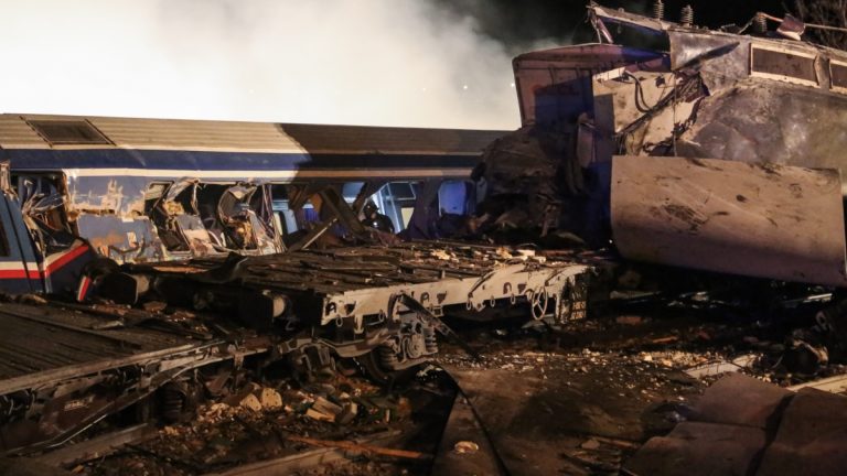 Τέμπη: Νέο ηχητικό ντοκουμέντο λίγο μετά το τραγικό δυστύχημα – Έντρομη μητέρα κάλεσε το 112 ζητώντας να μάθει τι έχει συμβεί