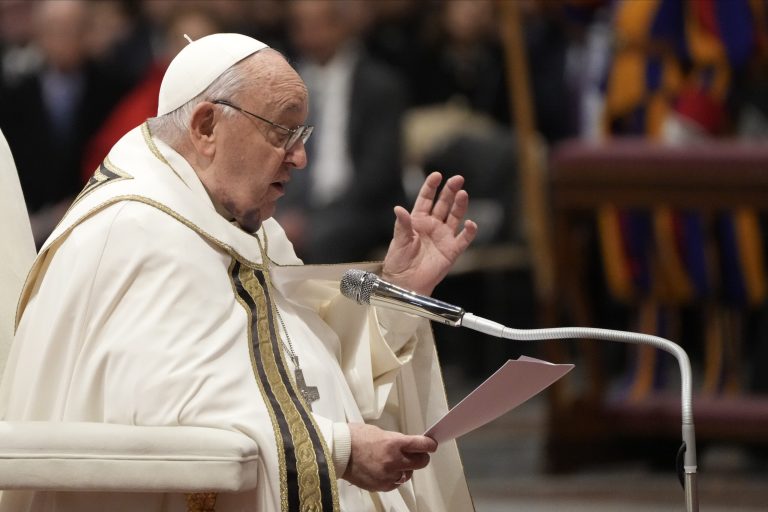 Ιταλία: Σε λαϊκό προσκύνημα για τρεις ημέρες θα τεθεί η σορός του Παπά Φραγκίσκου