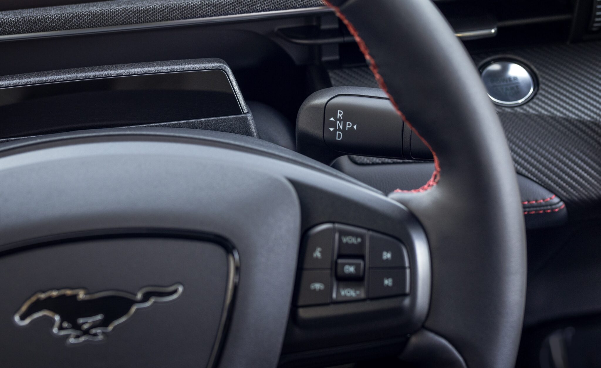 Ford Mustang Mach E 2025