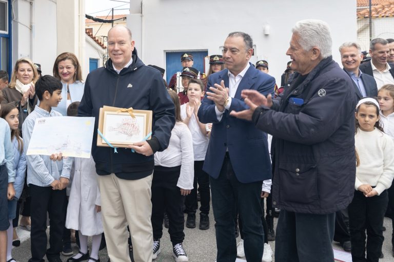 Ο Πρίγκιπας Αλβέρτος του Μονακό στην Ελαφόνησο σε εκδήλωση για το περιβάλλον