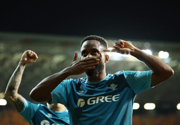 Ο Σεντρίκ Μπακαμπού σκόραρε στο Γιαγκελόνια – Μπέτις και βοήθησε τους Ισπανούς να περάσουν στα ημιτελικά του Conference League