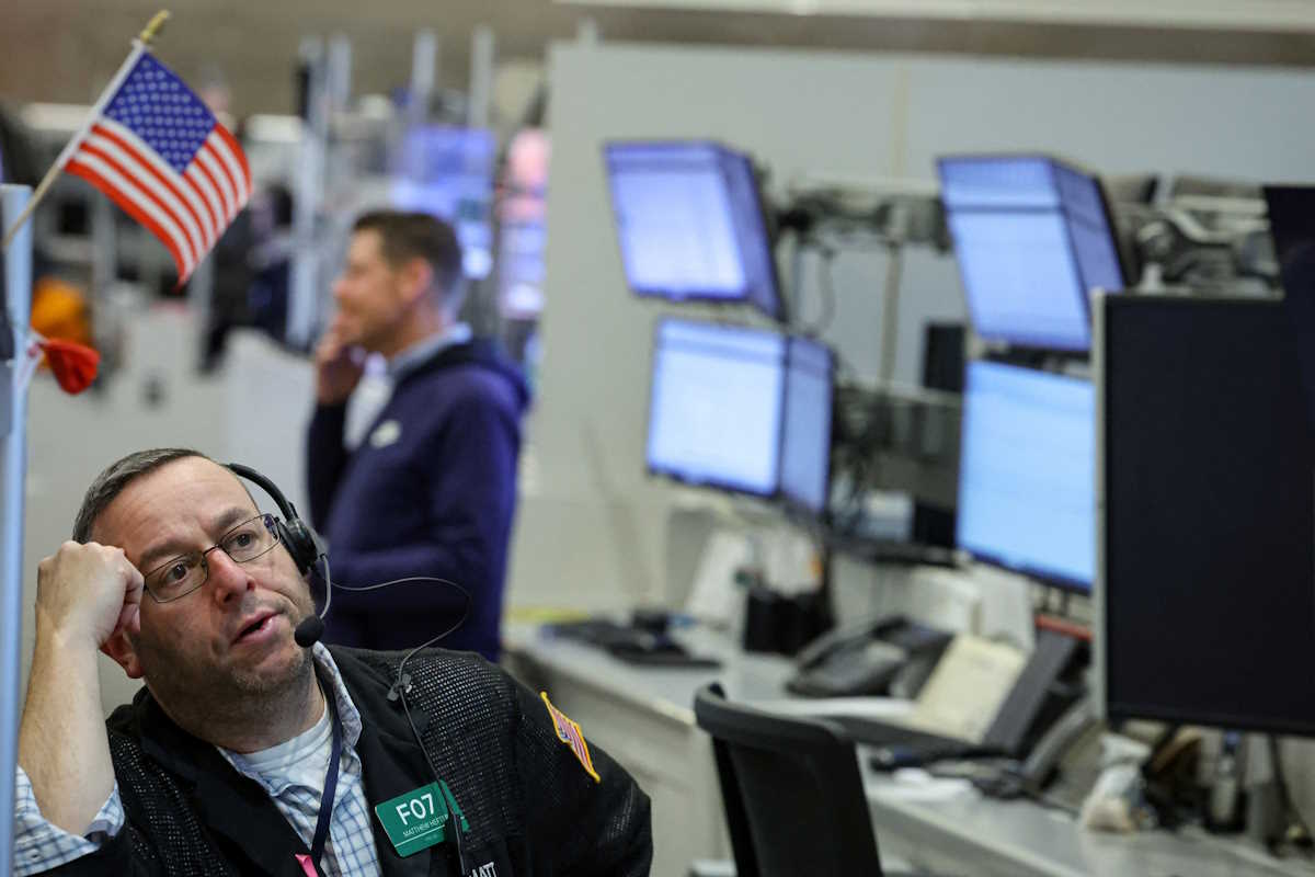 Αποκαμωμένος Αμερικανός χρηματιστής