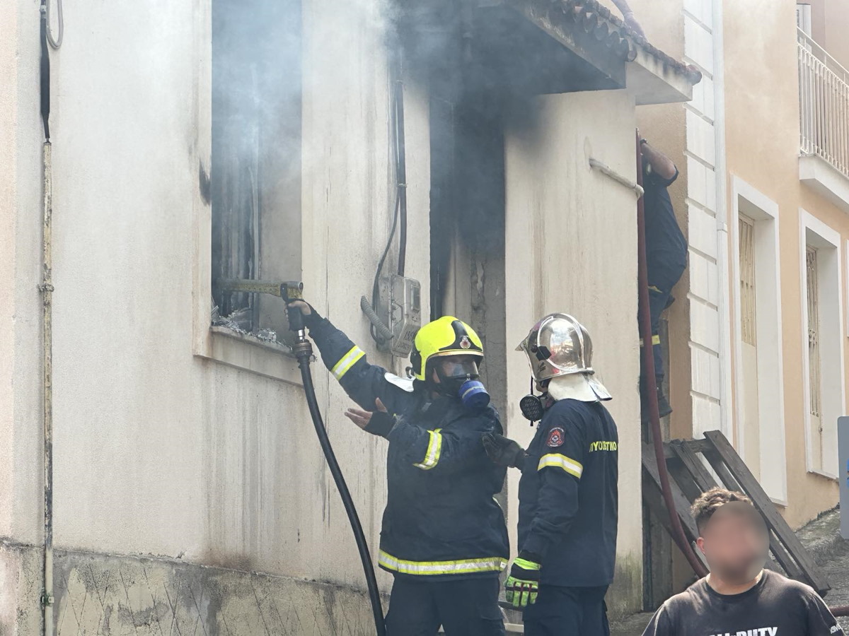 Φωτιά στο Αργοστόλι