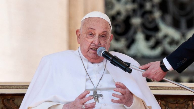 Πάπας Φραγκίσκος: Τα πολλαπλά προβλήματα υγείας που αντιμετώπισε στη διάρκεια της ζωής του