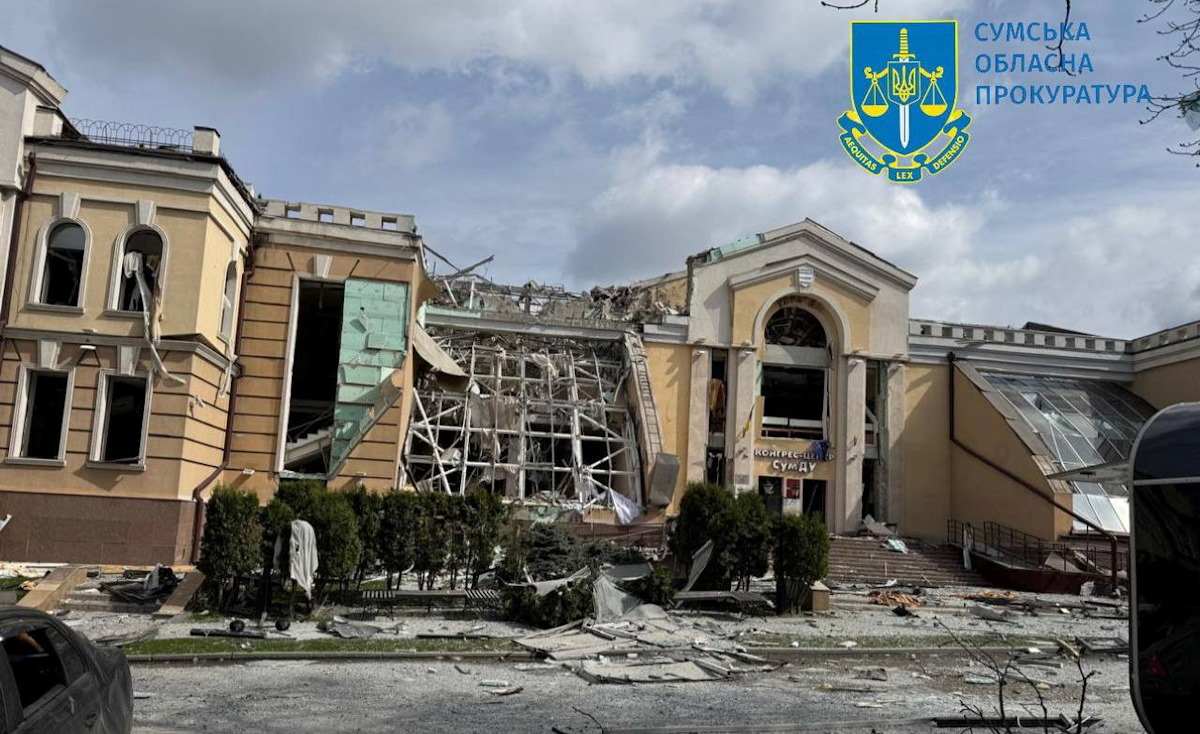 Ρωσική επίθεση στην πόλη Σούμι της Ουκρανίας