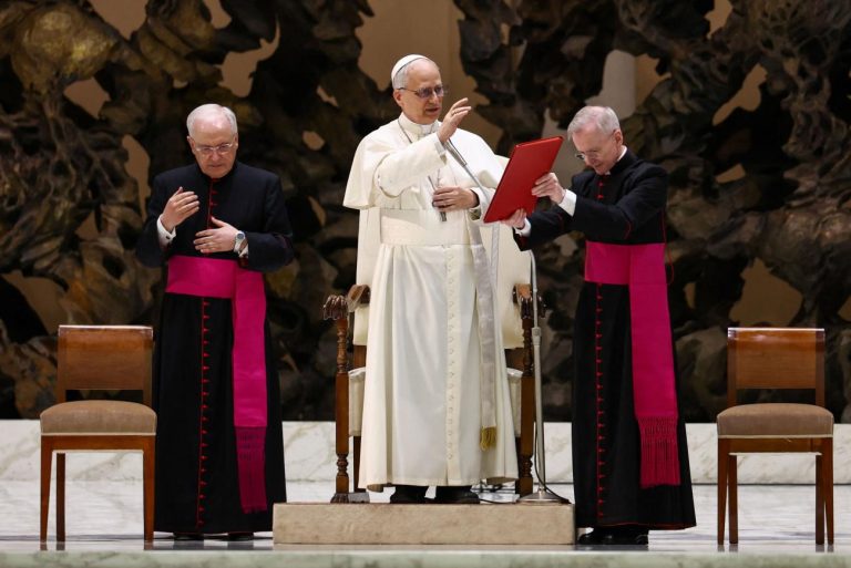 Πάπας Λέων ΙΔ’: Το ερωτικό τρίγωνο και σκάνδαλο της εποχής πίσω από το επώνυμο Πρέβοστ