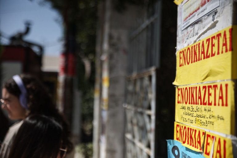 Κρήτη: Έκοψε ρεύμα και νερό για να τη διώξει από το σπίτι