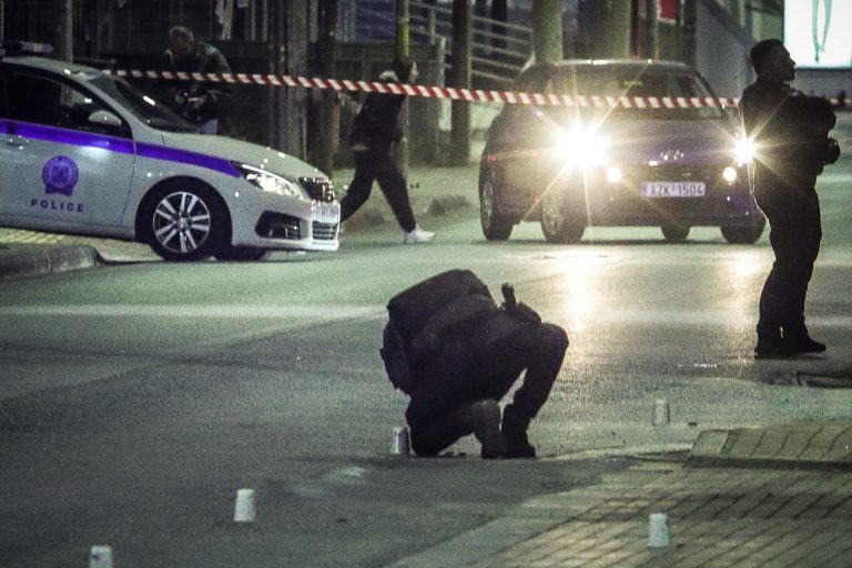 Μαφιόζικη επίθεση στα Άνω Λιόσια: Το λάθος των δραστών που έσωσε το θύμα