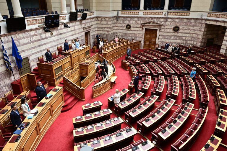 Μήνυμα κυβέρνησης για ΟΠΕΚΕΠΕ: Κάθαρση, διαφάνεια και δικαιοσύνη στην καταβολή ενισχύσεων – Ομοβροντία πυρών από την αντιπολίτευση