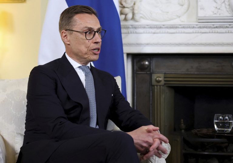 Το Βατικανό ενδέχεται να φιλοξενήσει συνομιλίες Ρωσίας – Ουκρανίας την επόμενη εβδομάδα, λέει ο πρόεδρος της Φινλανδίας