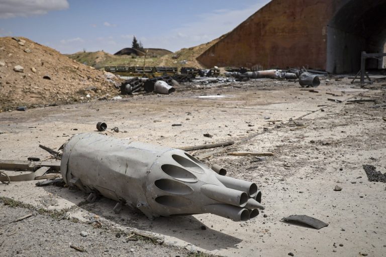 Πάνω από 20 βομβαρδισμοί του Ισραήλ στη Συρία τη νύχτα