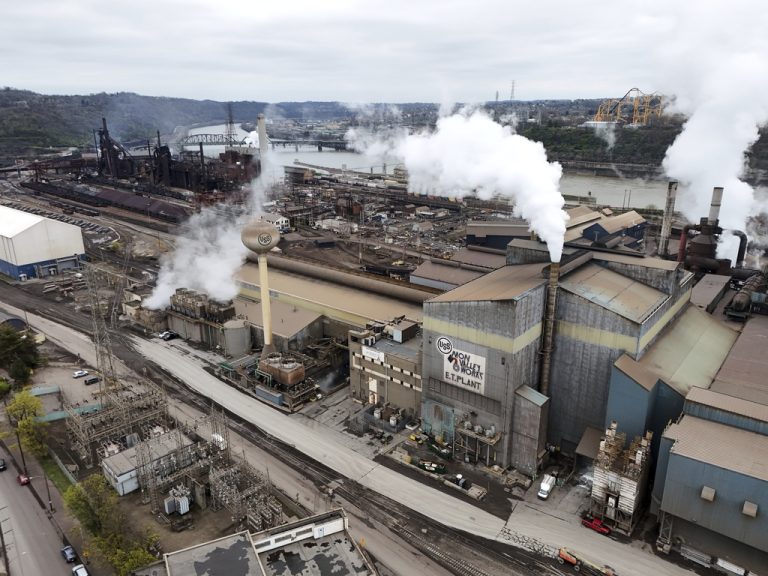 Οι ΗΠΑ θα ελέγχουν την U.S. Steel στο πλαίσιο της συμφωνίας με την Nippon