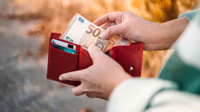 Μεικτά €1.200, καθαρά €1.000