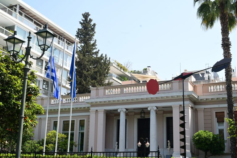 Το Μαξίμου στα άδυτα των κυλιόμενων μετρήσεων