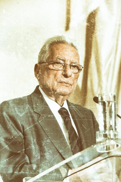 Πέτρος Μολυβιάτης: Η πολιτική της ευθύνης