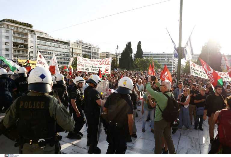 Αθήνα: Συγκεντρώσεις αλληλεγγύης στη Γάζα – Μεγάλη προσέλευση στο Σύνταγμα