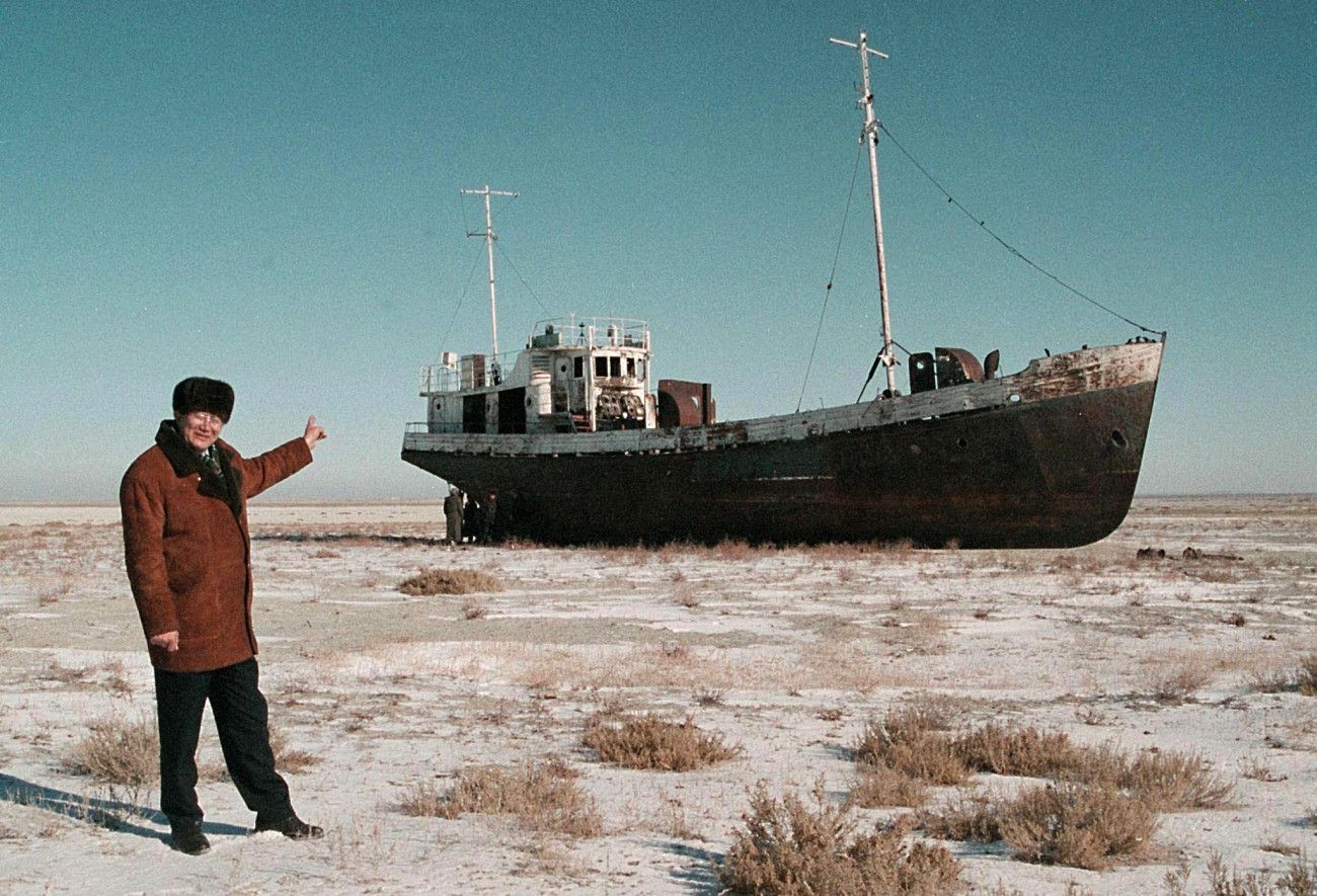 Νερό από ποτάμια της Σιβηρίας θα διοχετευόταν στη Θάλασσα της Αράλης που στέρευε (EPA)