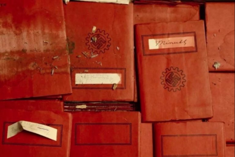 Δεκάδες κιβώτια με ναζιστικό υλικό ανακαλύφθηκαν στο υπόγειο του Ανώτατου Δικαστηρίου της Αργεντινής