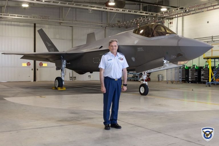 Επίσκεψη αρχηγού ΓΕΑ στις HΠΑ