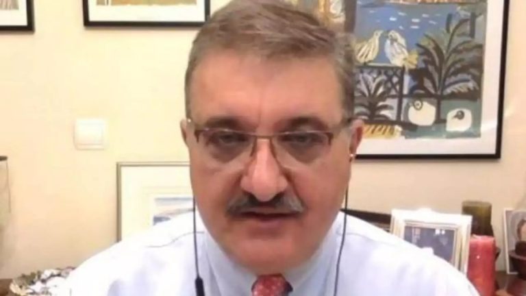 Αθανάσιος Εξαδάκτυλος: Με χιουμοριστικό βίντεο απαντά στις κατηγορίες για μετατροπή των γραφείων του συλλόγου σε ιδιωτικό ιατρείο