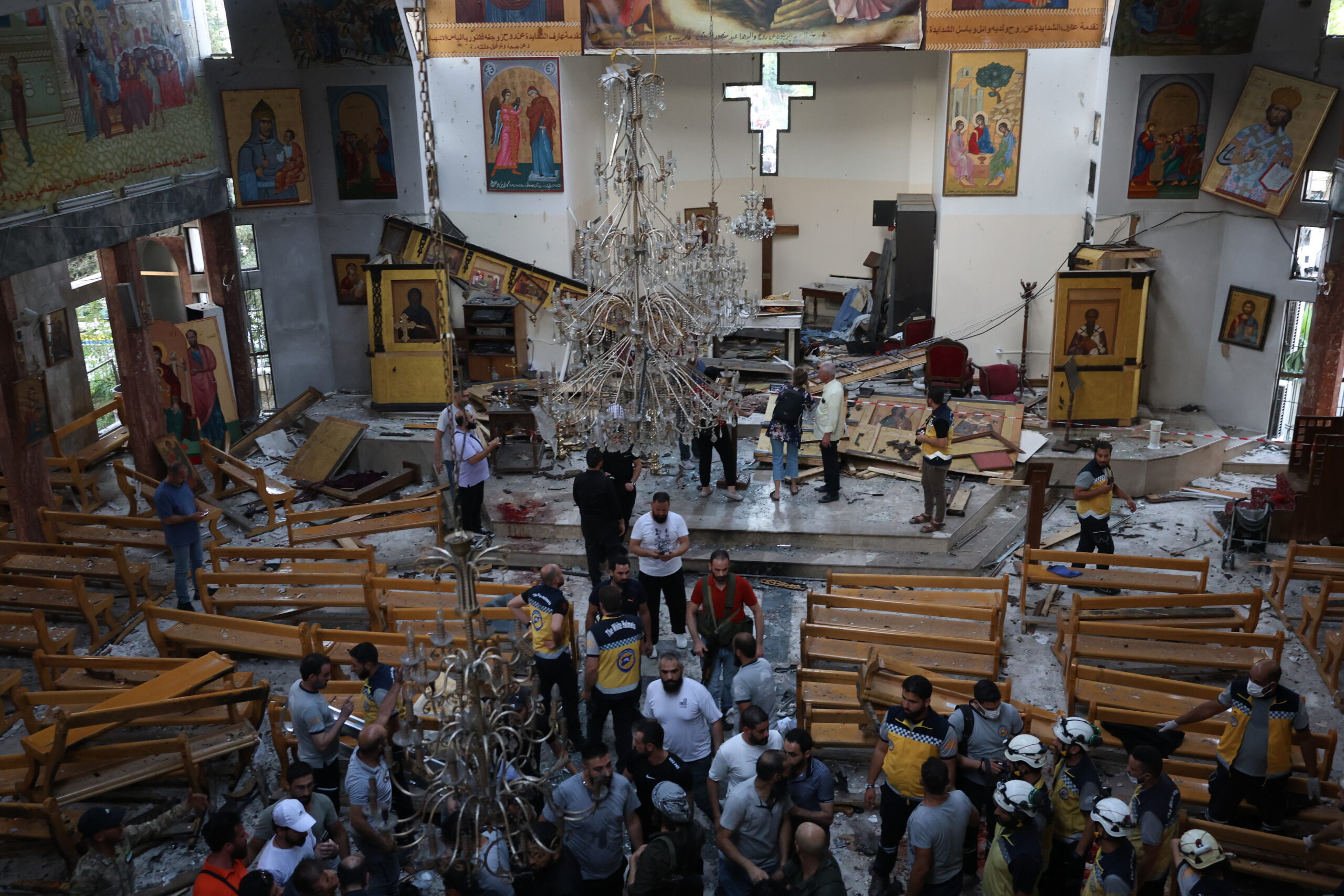 Several killed in suicide bombing at Damascus church