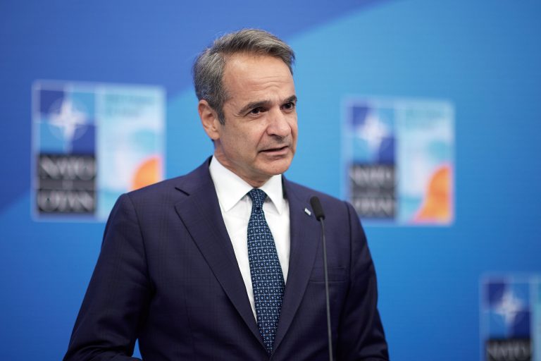 Συνάντηση του Κυριάκου Μητσοτάκη με τον Ρετζέπ Ταγίπ Ερντογάν στο περιθώριο της Συνόδου του ΝΑΤΟ