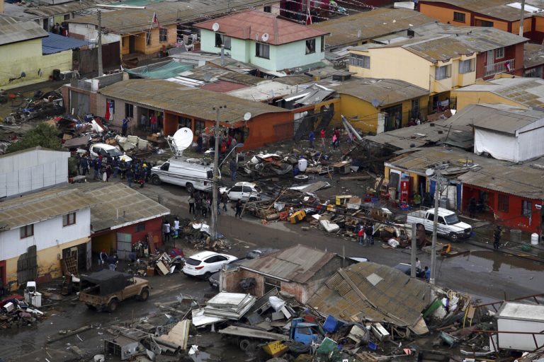Χιλιάδες νοικοκυριά χωρίς ηλεκτρικό ρεύμα έπειτα από σεισμό 6,4 Ρίχτερ στη Βόρεια Χιλή