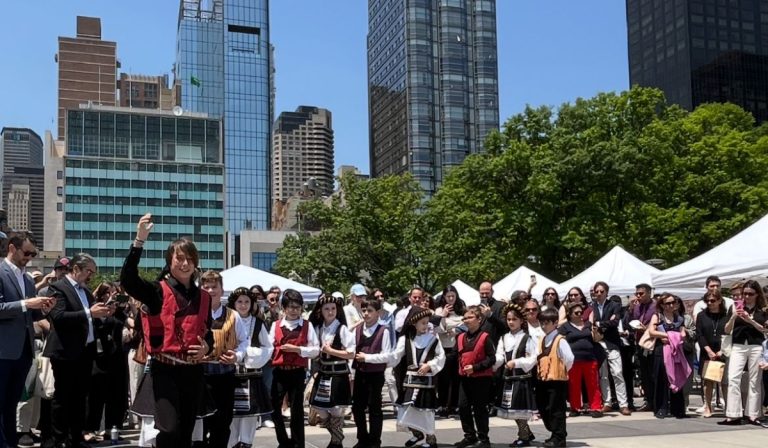 Νέα Υόρκη: Με έντονο ελληνικό στοιχείο το Ετήσιο Διεθνές Bazaar του ΟΗΕ