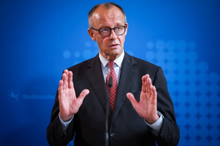 Τηλεφωνική επικοινωνία Μερτς-Νετανιάχου: Ο Γερμανός καγκελάριος κάλεσε τον Ισραηλινό πρωθυπουργό να βοηθήσει να τερματιστεί η επισιτιστική κρίση στη Γάζα