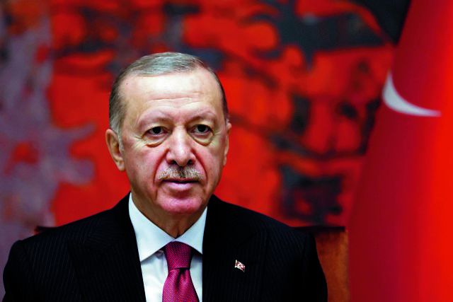 Ερντογάν για αφοπλισμό του PKK: Σημαντικό βήμα προς την επίτευξη του στόχου για μια Τουρκία χωρίς τρομοκρατία