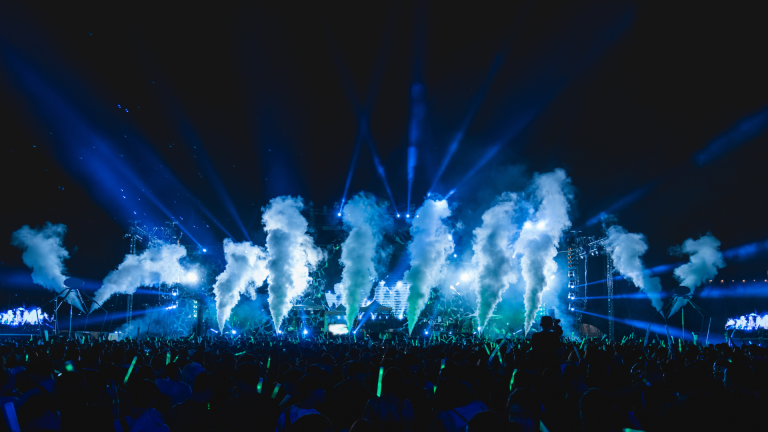 ΜΙΑ ΕΒΔΟΜΑΔΑ ΓΕΜΑΤΗ ΚΟΡΥΦΑΙΕΣ ΕΚΔΗΛΩΣΕΙΣ