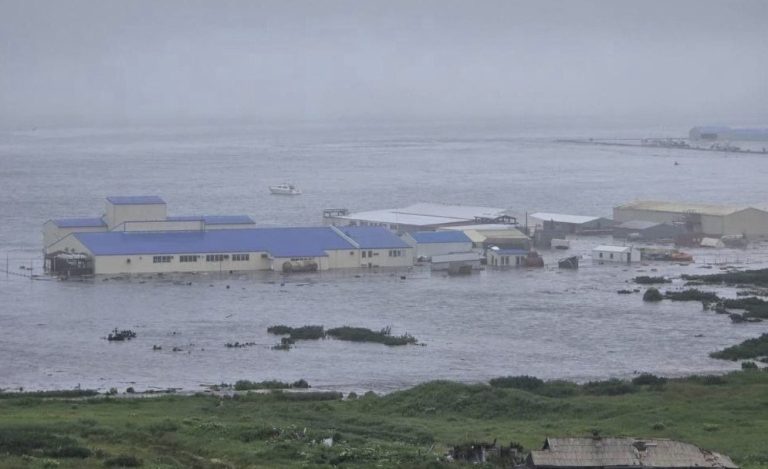 Ρωσία: Τρομακτικός σεισμός 8,7 Ρίχτερ προκαλεί τσουνάμι – Προειδοποίηση και για τον Ειρηνικό