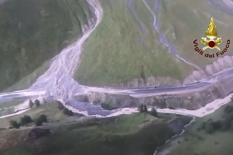 Ιταλία: Υψηλές θερμοκρασίες και σφοδρές βροχοπτώσεις – Τουλάχιστον δύο νεκροί από τα ακραία καιρικά φαινόμενα