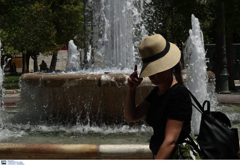 Καιρός: «Ατμοσφαιρική διαταραχή» μετά τον καύσωνα – Βροχές και καταιγίδες στην Αττική