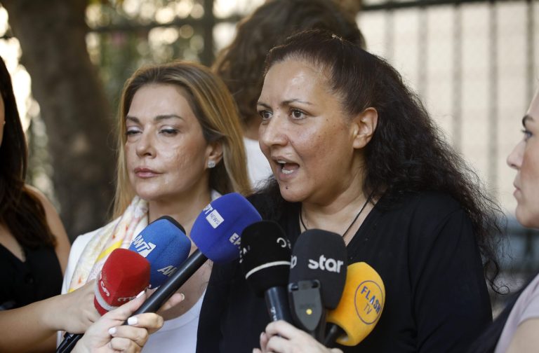 Μητέρα Κυριακής Γρίβας: «Μόνο φυλακή. Ούτε μια μέρα σε ψυχιατρείο»