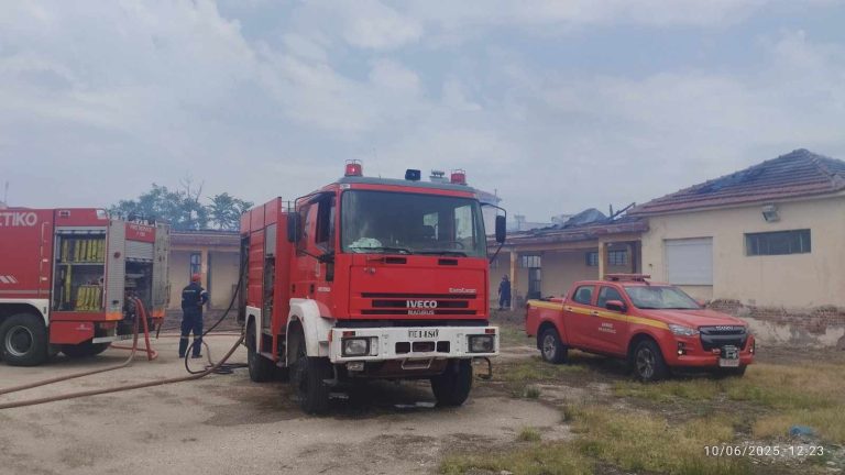 Κύθηρα: Νέα κινητοποίηση της πυροσβεστική για αναζωπύρωση στα Κυπριωτιάνικα –  Ήχησε το “112” για προληπτική εκκένωση