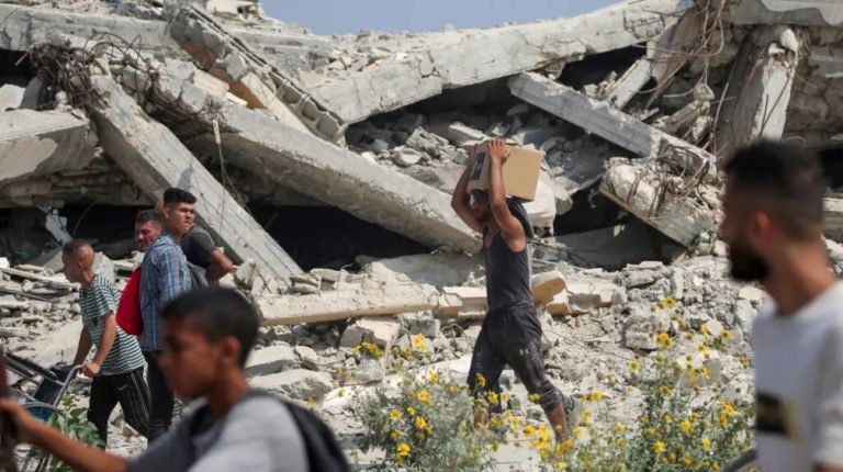 Γάζα: 30 νεκροί σε ισραηλινές επιδρομές στη Νουσέιρατ σύμφωνα με την υπηρεσία Πολιτικής Προστασίας