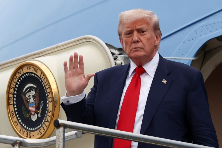 Στη Σκωτία ο Ντόναλντ Τραμπ: «Η εμπορική συμφωνία με την ΕΕ θα είναι η μεγαλύτερη από όλες»