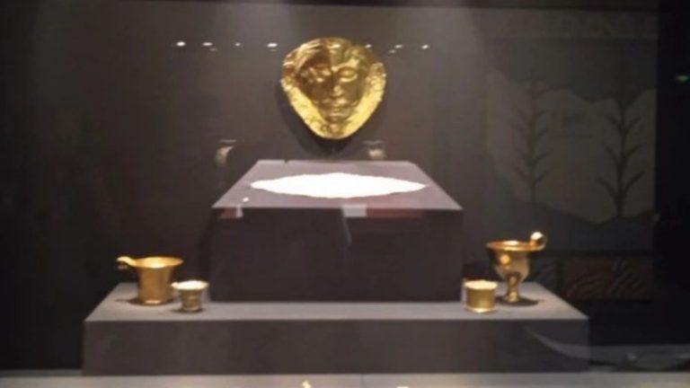 Σαγκάη: Εγκαινιάστηκε η έκθεση «Οι Έλληνες: Aπό τον Αγαμέμνονα στον Μέγα Αλέξανδρο»