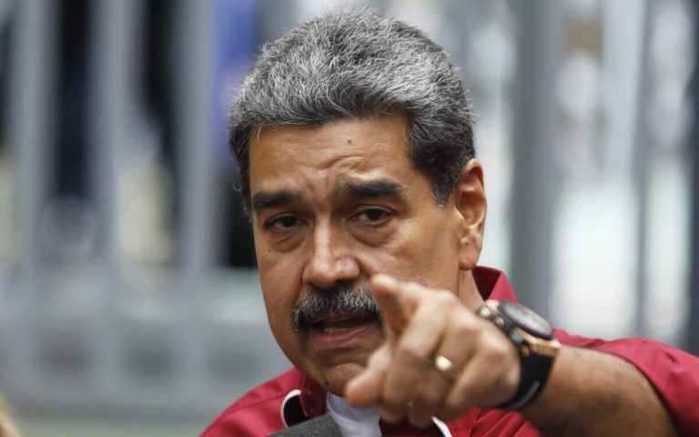 Ανάπτυξη στρατευμάτων των ΗΠΑ: Ο πρόεδρος Μαδούρο καταγγέλλει το «ανήθικο, εγκληματικό και παράνομο» σχέδιο εναντίον της Βενεζουέλας