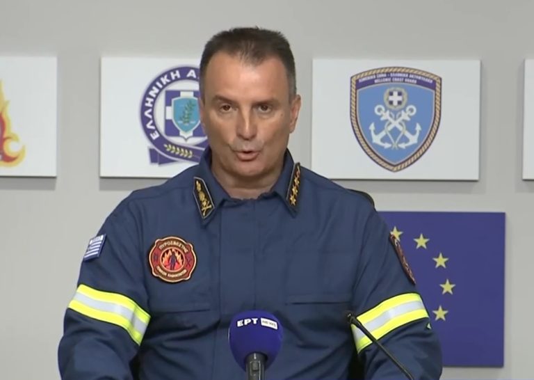 Σε πύρινο κλοιό η χώρα: 4.850 πυροσβέστες στη μάχη με τις φλόγες – Δυσοίωνες προβλέψεις για τις επόμενες ημέρες