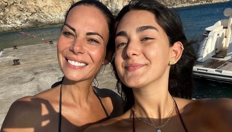 Εύη Βατίδου: Οι δημόσιες ευχές για την ονομαστική γιορτή της κόρης της, Μάιρας Κούγια