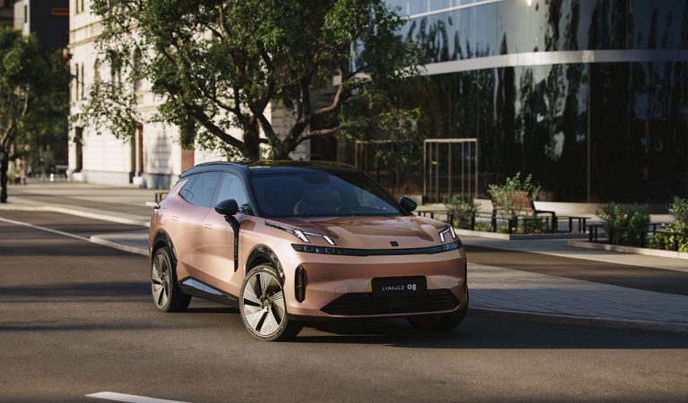 Lynk & Co: Από 52.490 ευρώ στην Ελλάδα το νέο 08