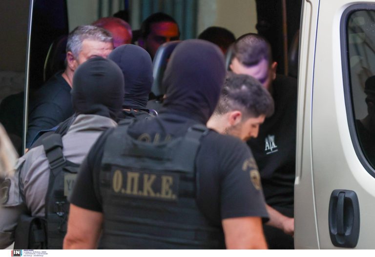 Καρτέλ Κρήτης: Νέοι αποκαλυπτικοί διάλογοι – Οι εκβιασμοί, ο ρόλος του Αρχιμανδρίτη και ο τρόπος δράσης του κυκλώματος